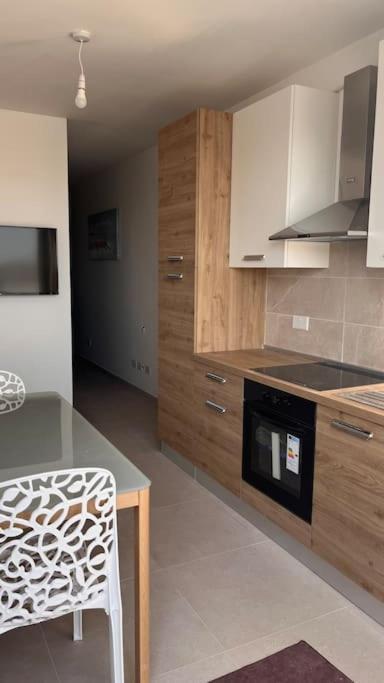 Marsaxlokk 3 Bedroom Penthouse מראה חיצוני תמונה